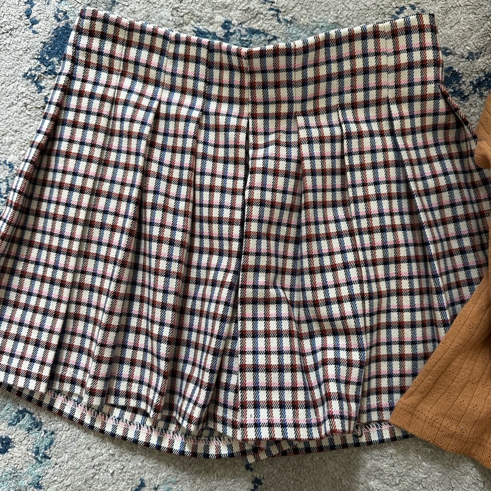 Plaid Pleated Skirt
